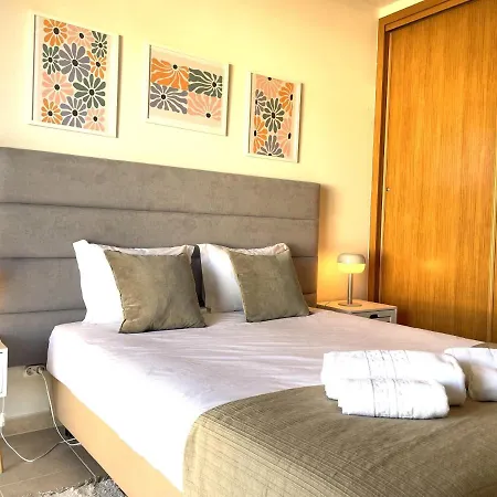 Apartment Village Golf